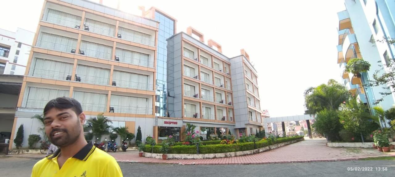 Hotel Rajmahal Tarapith Exterior foto